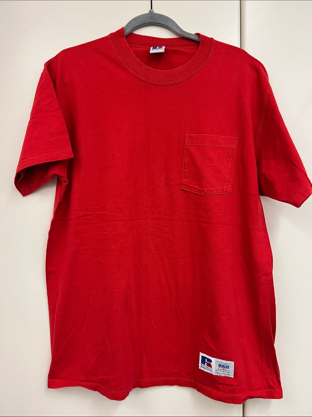 Vintage Y2K Russell Athletic Red Short Sleeve Pocket Tee Men’s Large Classic